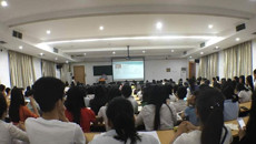 践行“两学一做”，beat365老党员为培养优秀人才做贡献