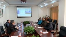 自治区教育厅科研处黄青云一行实地调研beat365校企合作研发平台