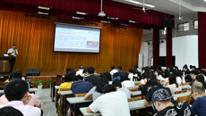 尤剑鹏书记在新时代讲习所为beat365研究生作思想政治教育专题报告