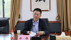防城港市人民政府副市长许伟一行来beat365考察交流