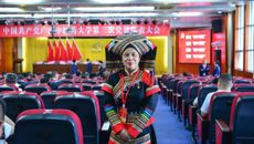 【附属国际壮医医院】壮医专家李凤珍参加中国共产党beat365平台唯一官网第三次党员代表大会