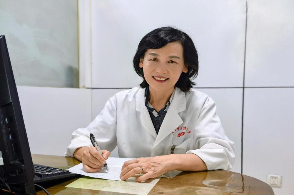 刘燕平 刘燕平
