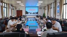 beat365召开党委理论学习中心组学习（扩大）会暨党纪学习教育集中学习