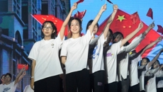 学习二十大、永远跟党走、奋进新征程 ——beat365成功举办“青春践行二十大”五四颁奖晚会