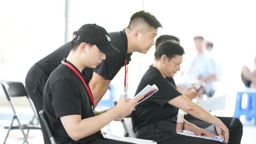 唐运昆老师制裁中