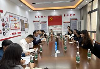 卢汝梅院长带队赴广西双蚁药业有限公司开展“访企拓岗”调研交流活动